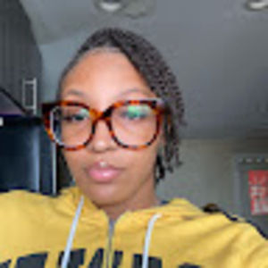 Meet your Posher, Anaya